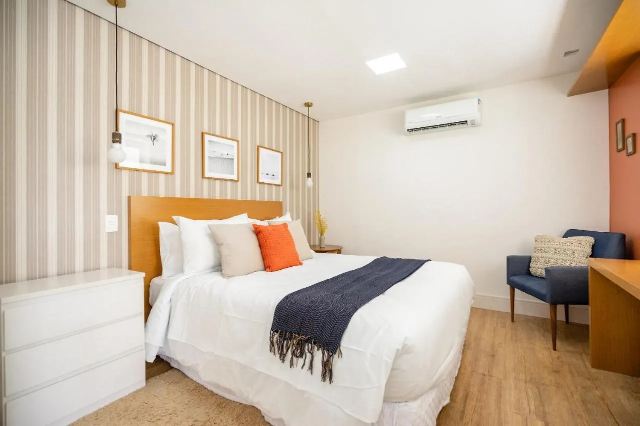 Studio em localização incrível, com garagem, piscina e academia - Vila Olímpia Apartamento São Paulo