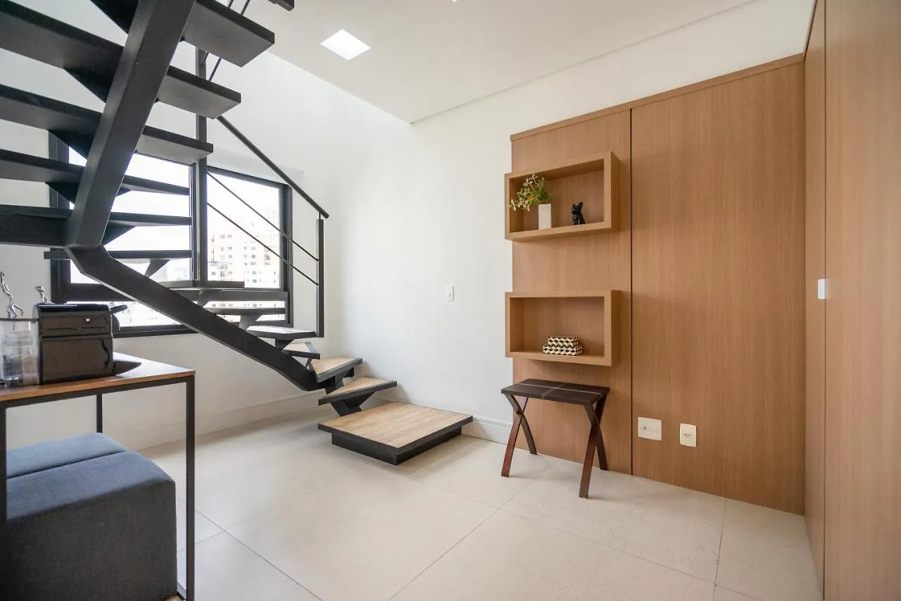 Studio em localização incrível, com garagem, piscina e academia - Vila Olímpia Apartamento São Paulo