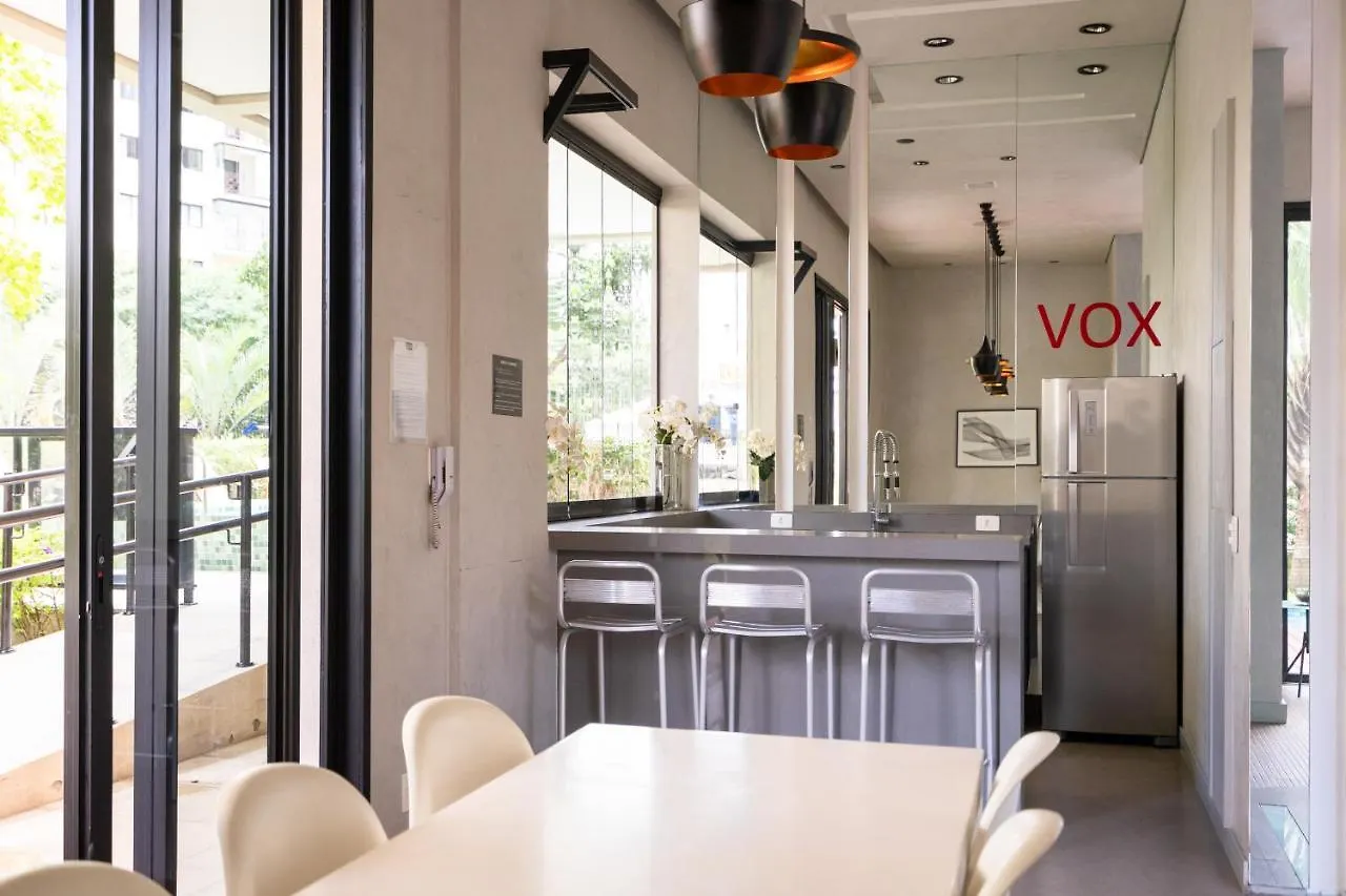 Studio em localização incrível, com garagem, piscina e academia - Vila Olímpia Apartamento São Paulo