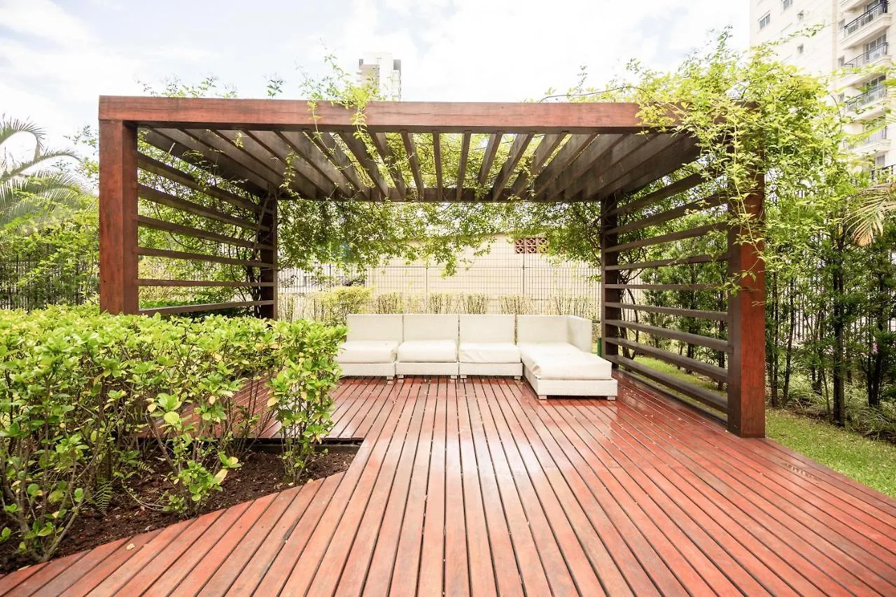 Studio em localização incrível, com garagem, piscina e academia - Vila Olímpia Apartamento São Paulo